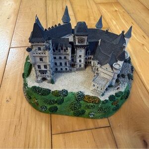 Danbury Mint Dunrobin Castle Model